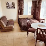 Appartement Justinos *
