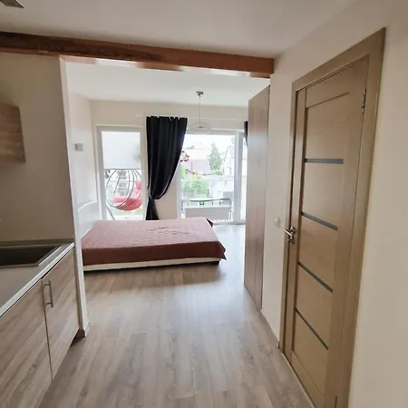 Justinos Appartement *