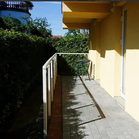 Justinos بالانغا